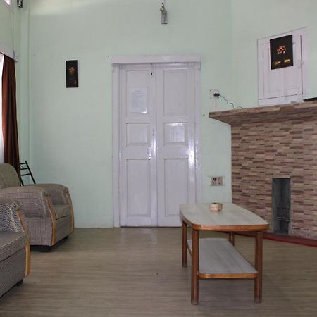 שילונג Harry'S Bed And Breakfast1 מראה חיצוני תמונה