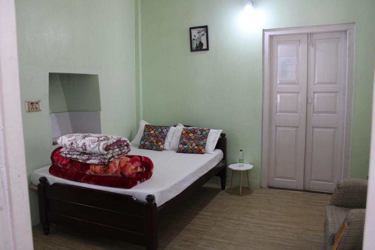שילונג Harry'S Bed And Breakfast1 מראה חיצוני תמונה
