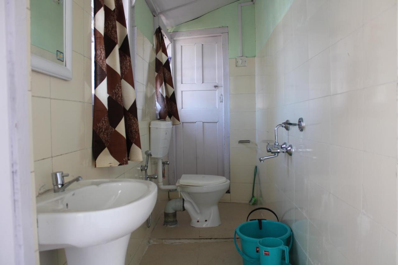 שילונג Harry'S Bed And Breakfast1 מראה חיצוני תמונה